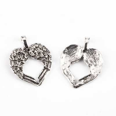 Anhänger Herz aus Flügeln 25 x 30 mm