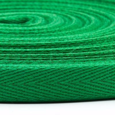 Köperband 10mm grün