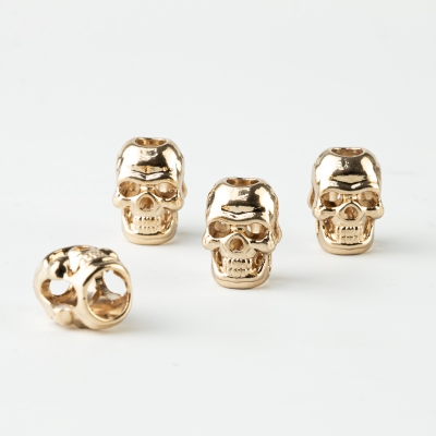 4 Stück Kordelenden aus Metall gold hell 4,8mm